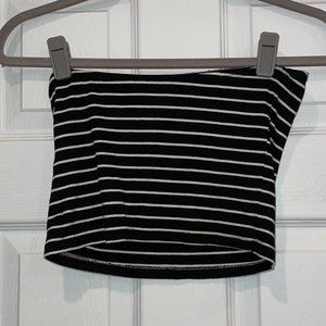 Black and white strapless crop top